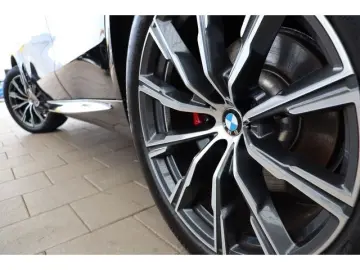 BMW X5 xDrive30d M Sport Pro Pano. Navi LED