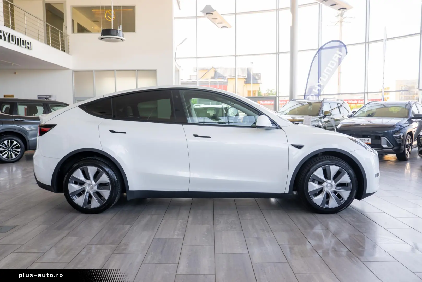 Tesla Model Y Long Range Dual Motor