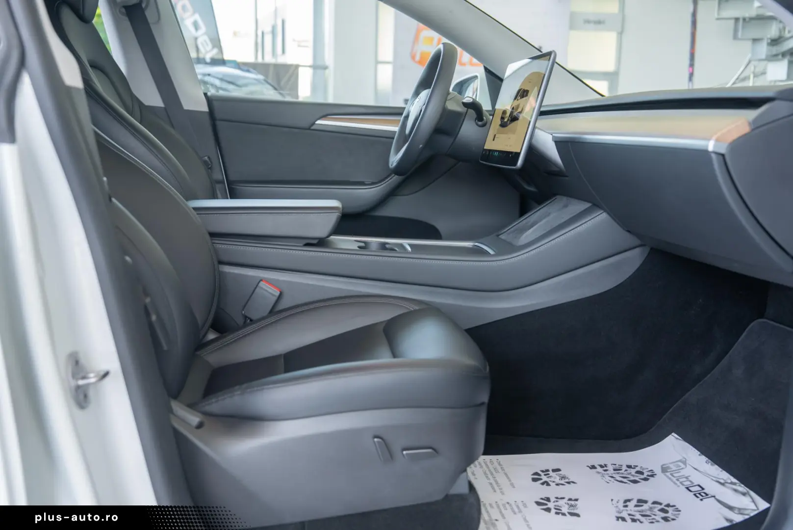 Tesla Model Y Long Range Dual Motor