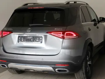MERCEDES-BENZ GLE 350 e 4M Navi LED 360Kamera Panora…