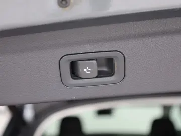 MERCEDES-BENZ GLE 350 e 4M Navi LED 360Kamera Panora…