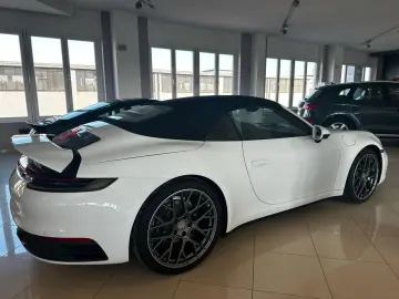 PORSCHE Porsche 911 Carrera Cabriolet