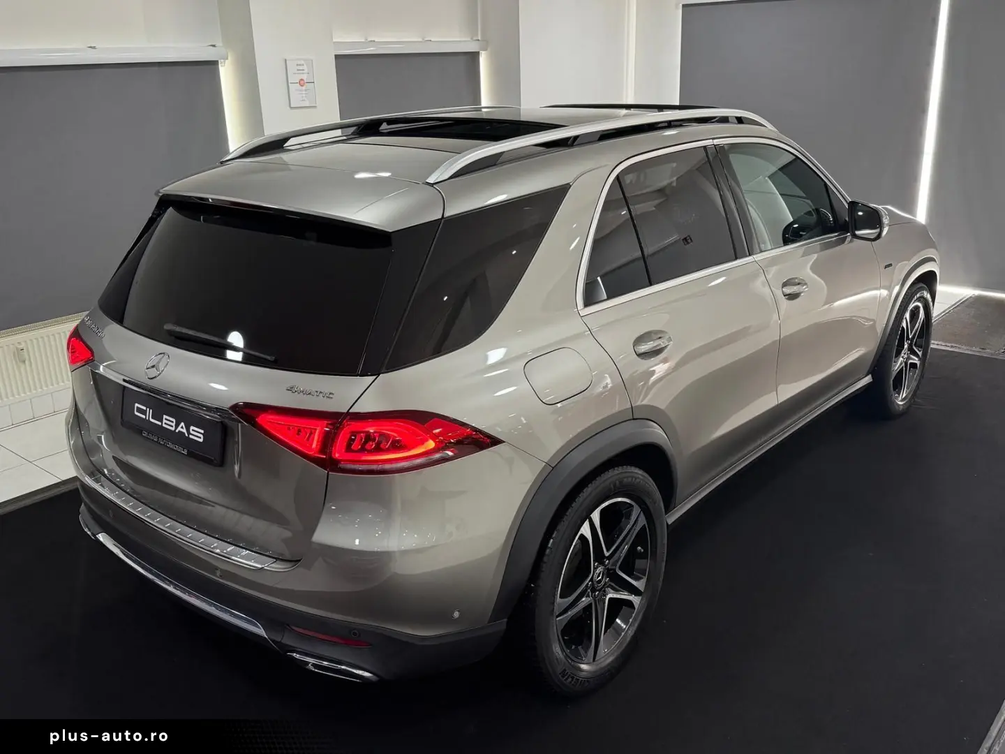 MERCEDES-BENZ GLE 350 de 9G 4M AMG.INT PANO MEMORY 3&hellip;