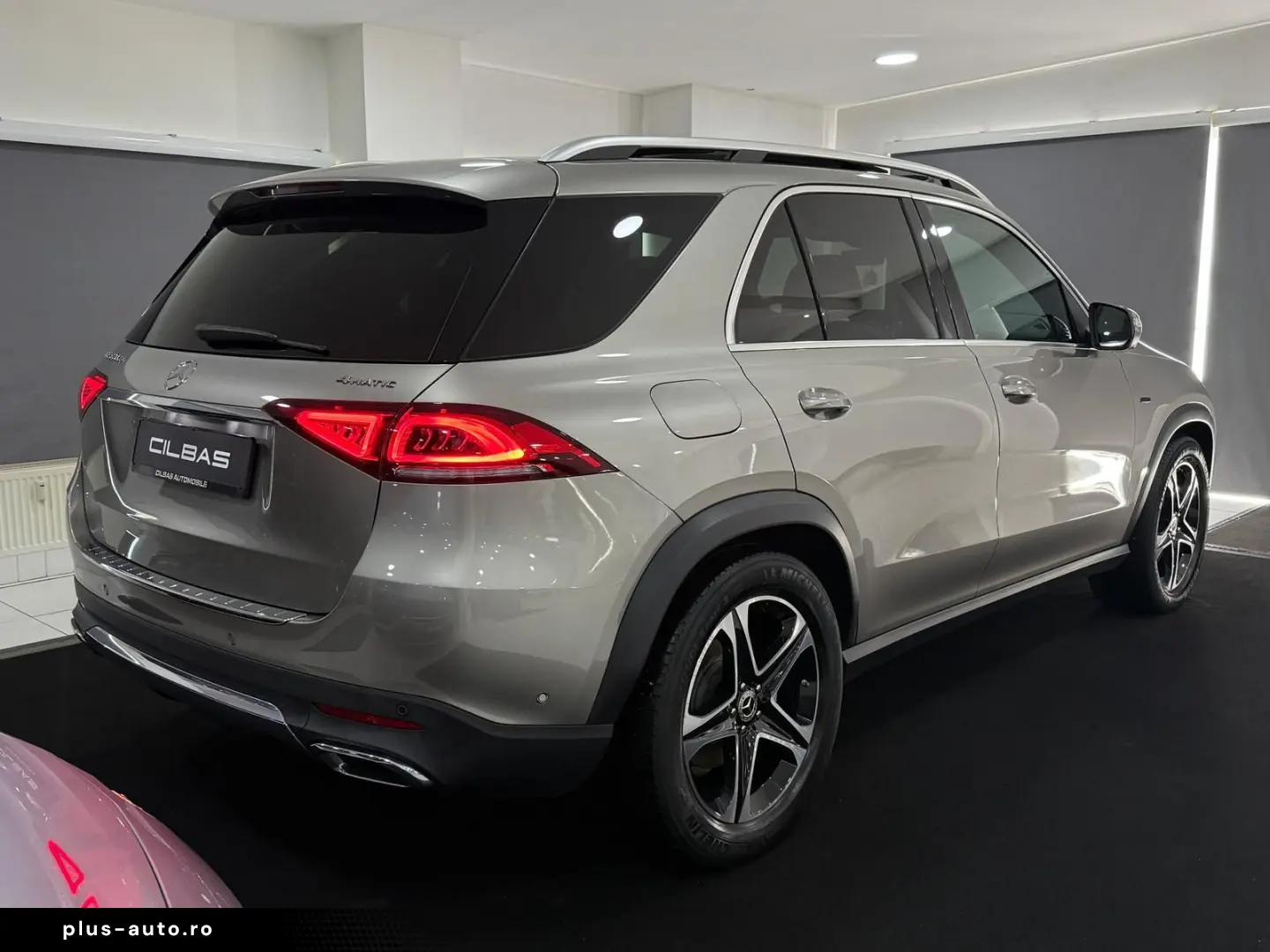 MERCEDES-BENZ GLE 350 de 9G 4M AMG.INT PANO MEMORY 3&hellip;