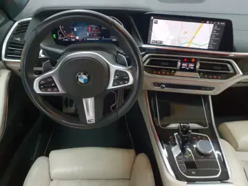 BMW X5 xDrive40d M Sport Pano Sthzg H&K