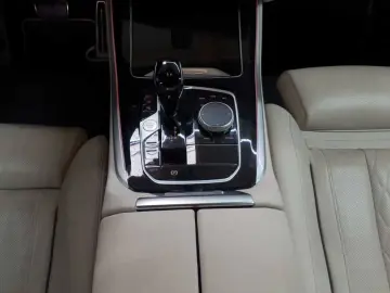 BMW X5 xDrive40d M Sport Pano Sthzg H&K