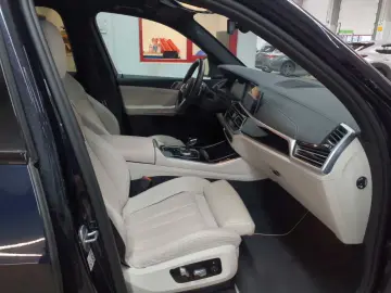 BMW X5 xDrive40d M Sport Pano Sthzg H&K