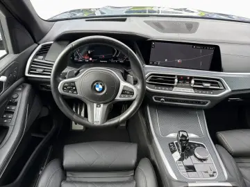 BMW X5 xDr 30d M Sport HUD NAVI LASER LiveProf AHK