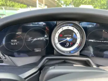 PORSCHE 911 Carrera 4 GTS Cabriolet