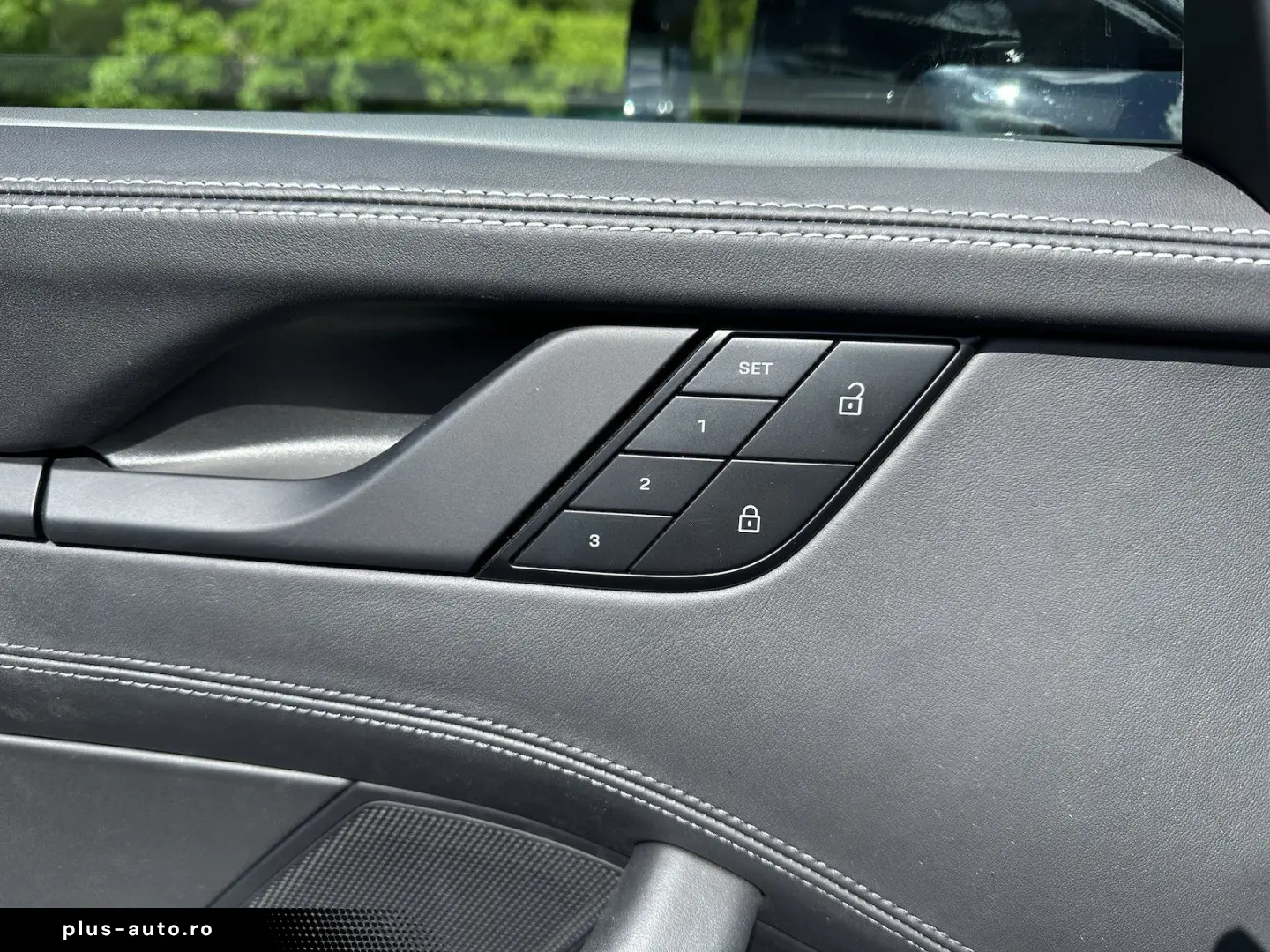 PORSCHE 911 Carrera 4 GTS Cabriolet