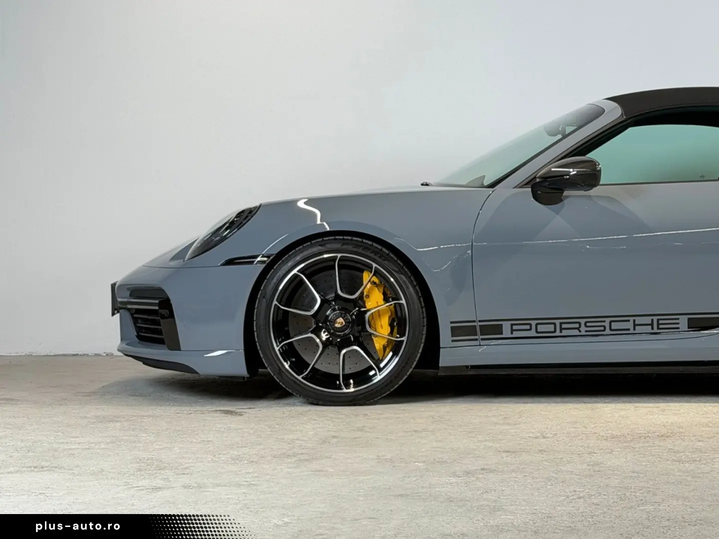 PORSCHE 911 Turbo S Cabriolet Exclusive Manufaktur