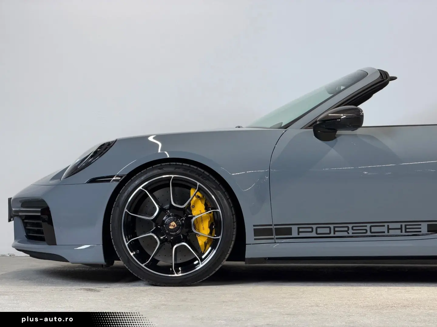 PORSCHE 911 Turbo S Cabriolet Exclusive Manufaktur