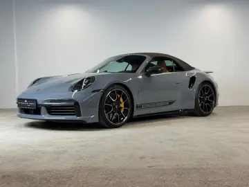 PORSCHE 911 Turbo S Cabriolet Exclusive Manufaktur