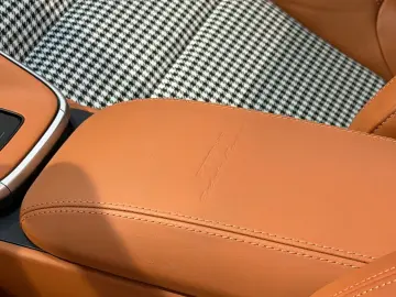PORSCHE 911 Turbo S Cabriolet Exclusive Manufaktur