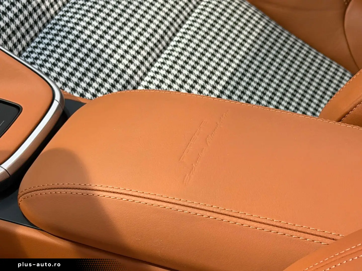 PORSCHE 911 Turbo S Cabriolet Exclusive Manufaktur