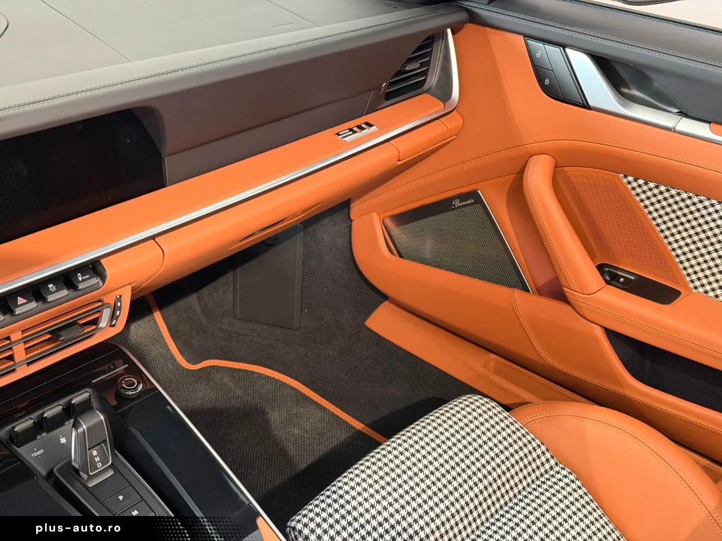 PORSCHE 911 Turbo S Cabriolet Exclusive Manufaktur