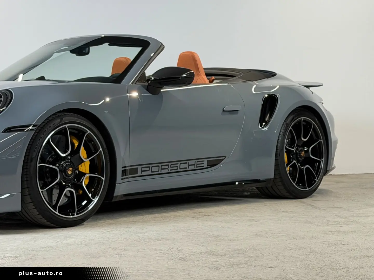 PORSCHE 911 Turbo S Cabriolet Exclusive Manufaktur
