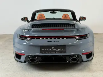 PORSCHE 911 Turbo S Cabriolet Exclusive Manufaktur