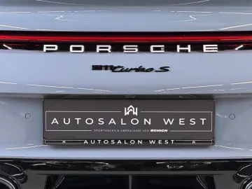 PORSCHE 911 Turbo S Cabriolet Exclusive Manufaktur