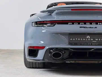 PORSCHE 911 Turbo S Cabriolet Exclusive Manufaktur