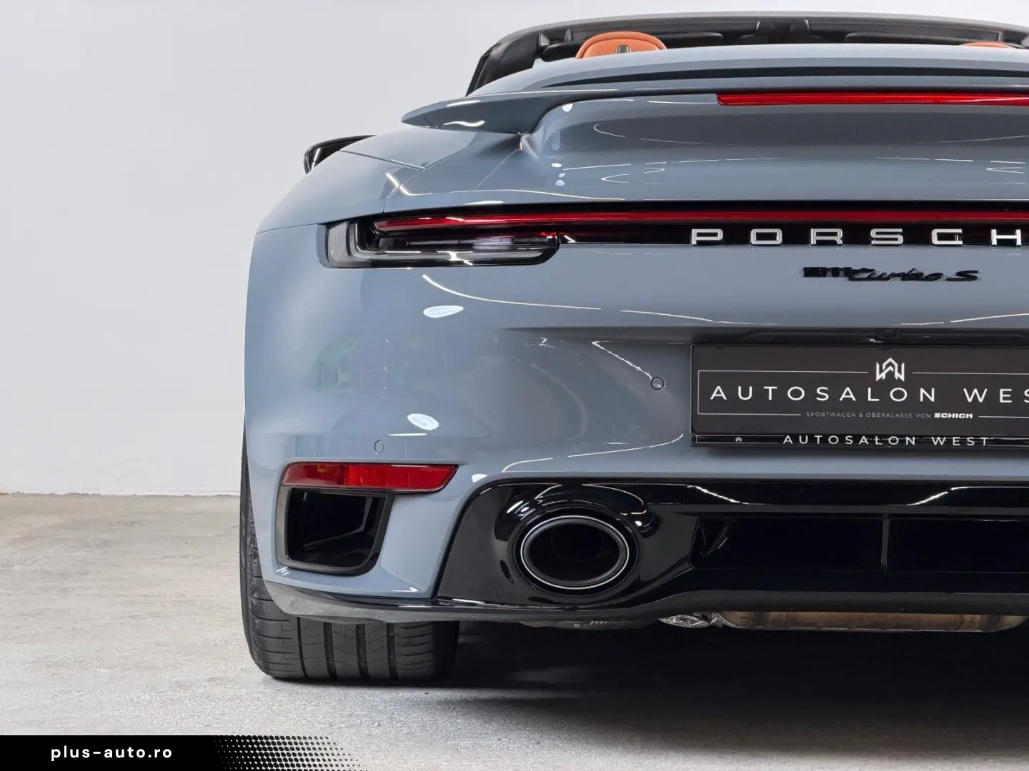 PORSCHE 911 Turbo S Cabriolet Exclusive Manufaktur