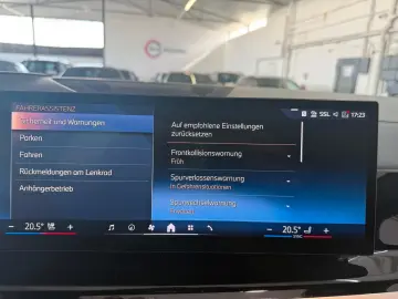 BMW X5 30 d xDrive M Sport PANO AHK HUD H&K
