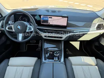 BMW X5 30d xDr M-Sport Pro 2-Achs B&W PanoSKY Massag