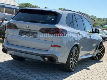 BMW X5 30d xDr M-Sport Pro 2-Achs B&W PanoSKY Massag