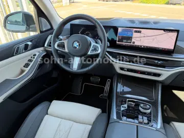 BMW X5 30d xDr M-Sport Pro 2-Achs B&W PanoSKY Massag