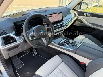 BMW X5 30d xDr M-Sport Pro 2-Achs B&W PanoSKY Massag