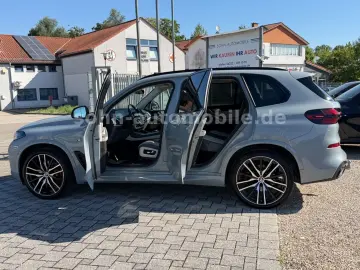 BMW X5 30d xDr M-Sport Pro 2-Achs B&W PanoSKY Massag