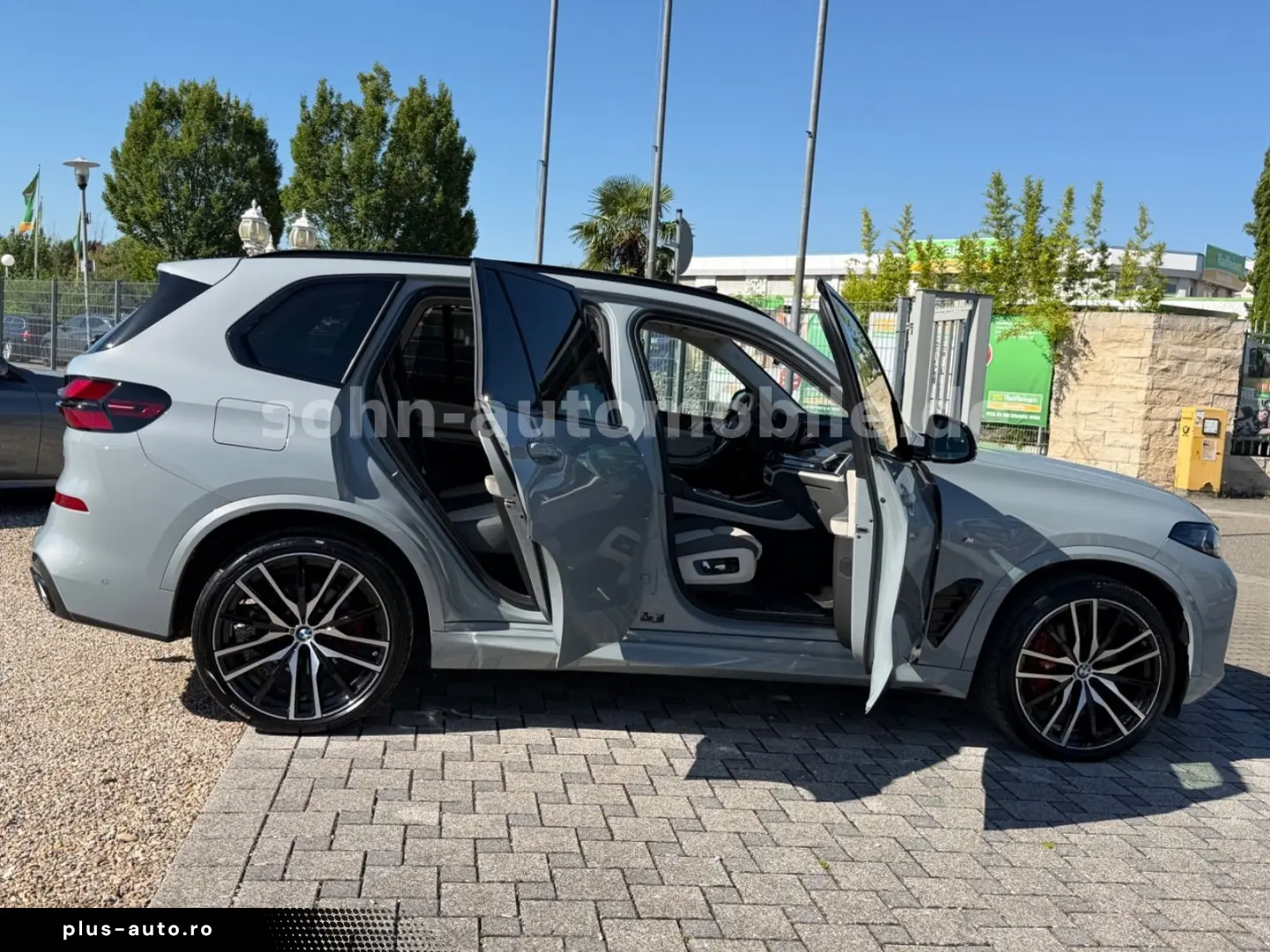 BMW X5 30d xDr M-Sport Pro 2-Achs B&W PanoSKY Massag
