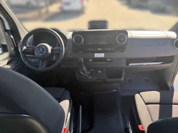 MERCEDES-BENZ Sprinter 315 Tourer PRO L2H1 Navi Kamera Klima