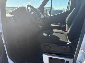 MERCEDES-BENZ Sprinter 315 Tourer PRO L2H1 Navi Kamera Klima