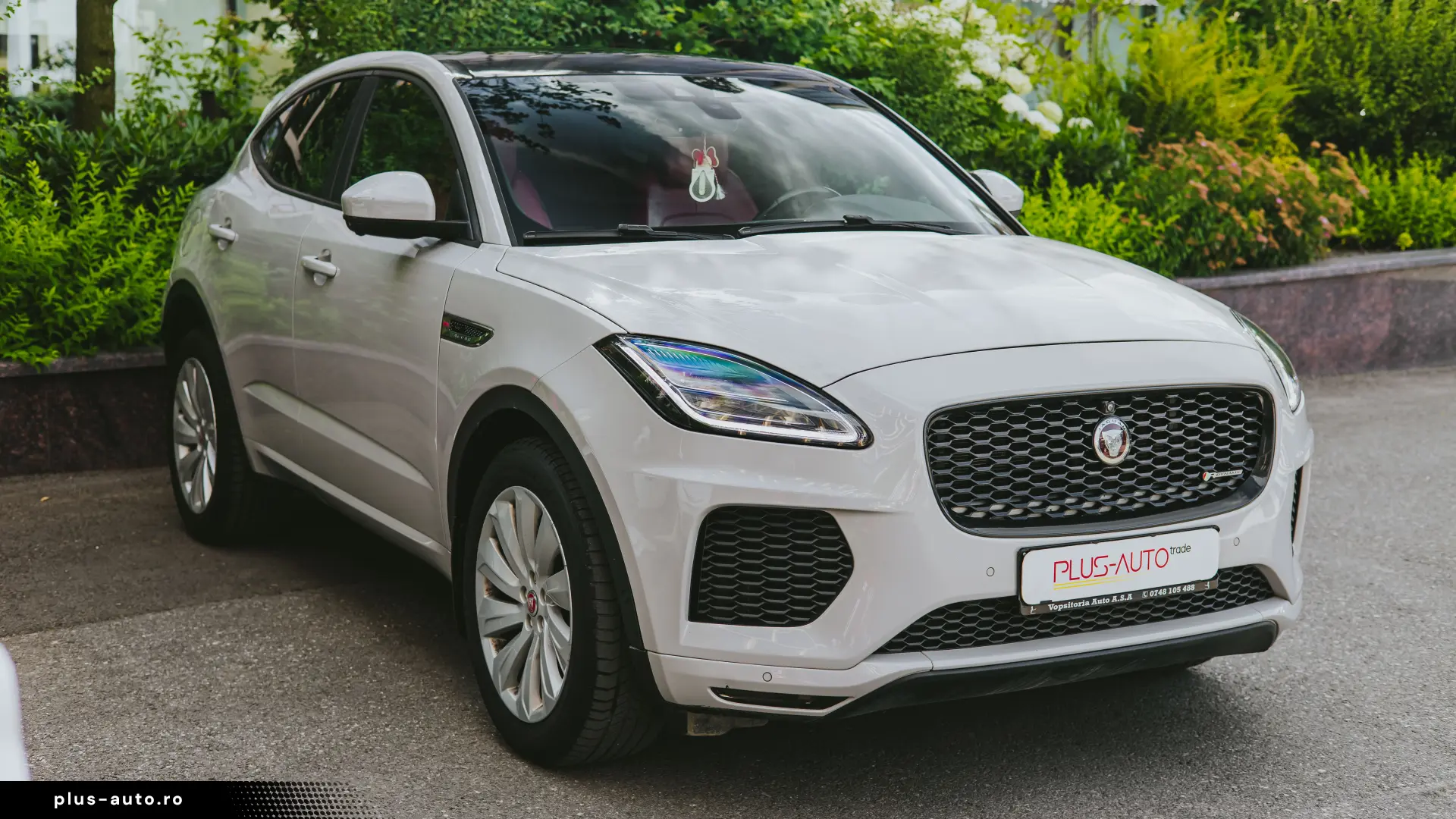 Jaguar E POZE