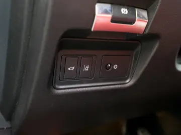 Jaguar E POZE