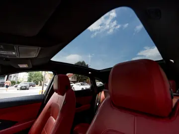 Jaguar E POZE