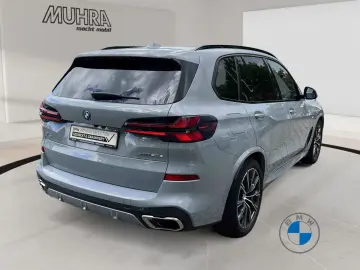 BMW X5 xDrive50e M Sport AHK DA PA Prof. Pano H K !!