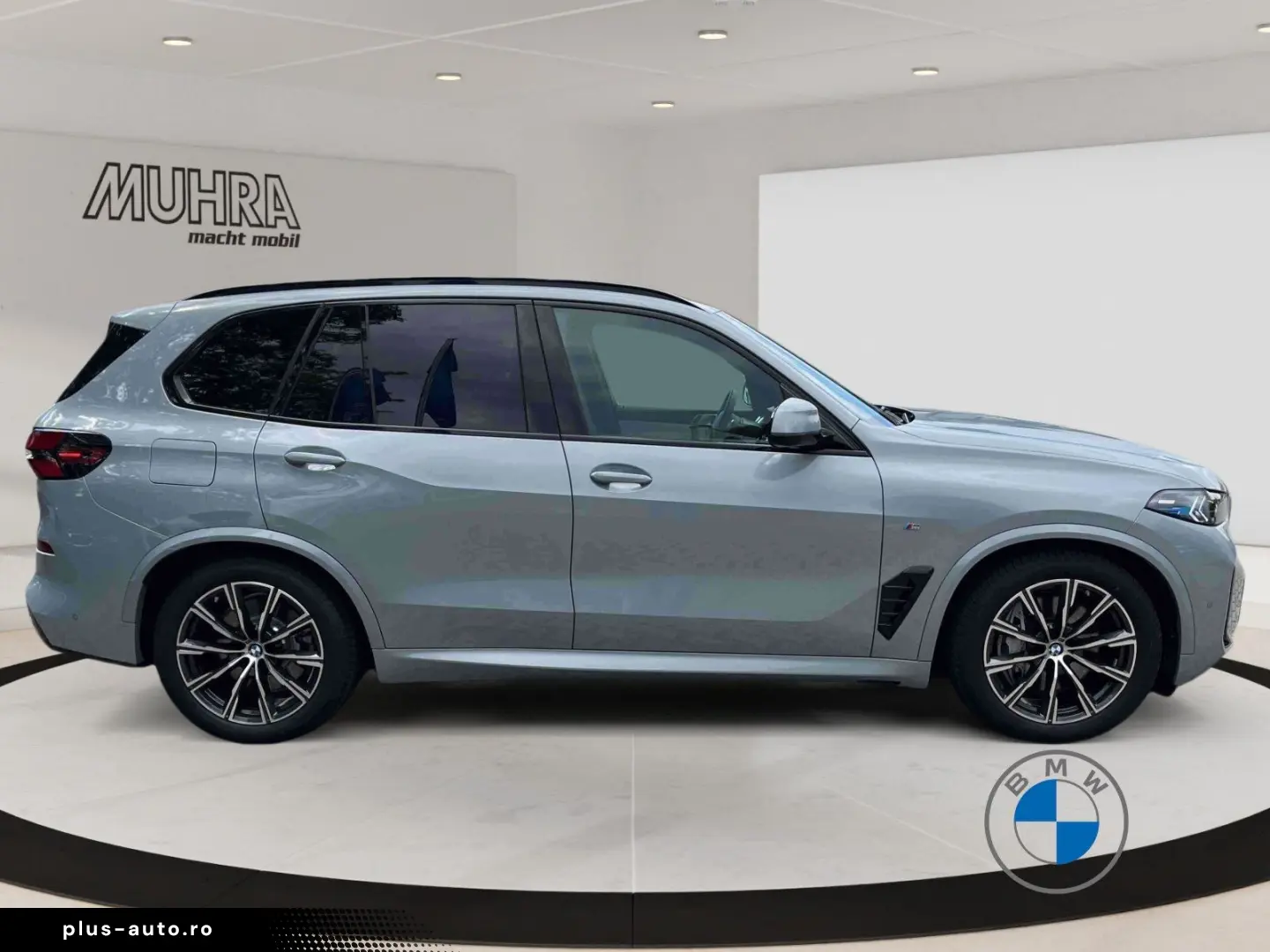 BMW X5 xDrive50e M Sport AHK DA PA Prof. Pano H K !!