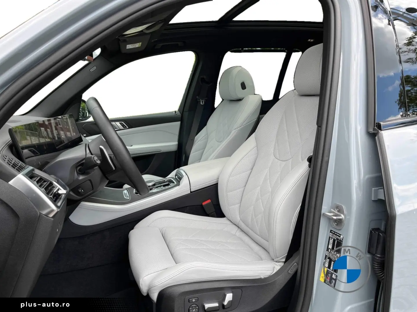 BMW X5 xDrive50e M Sport AHK DA PA Prof. Pano H K !!