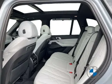 BMW X5 xDrive50e M Sport AHK DA PA Prof. Pano H K !!