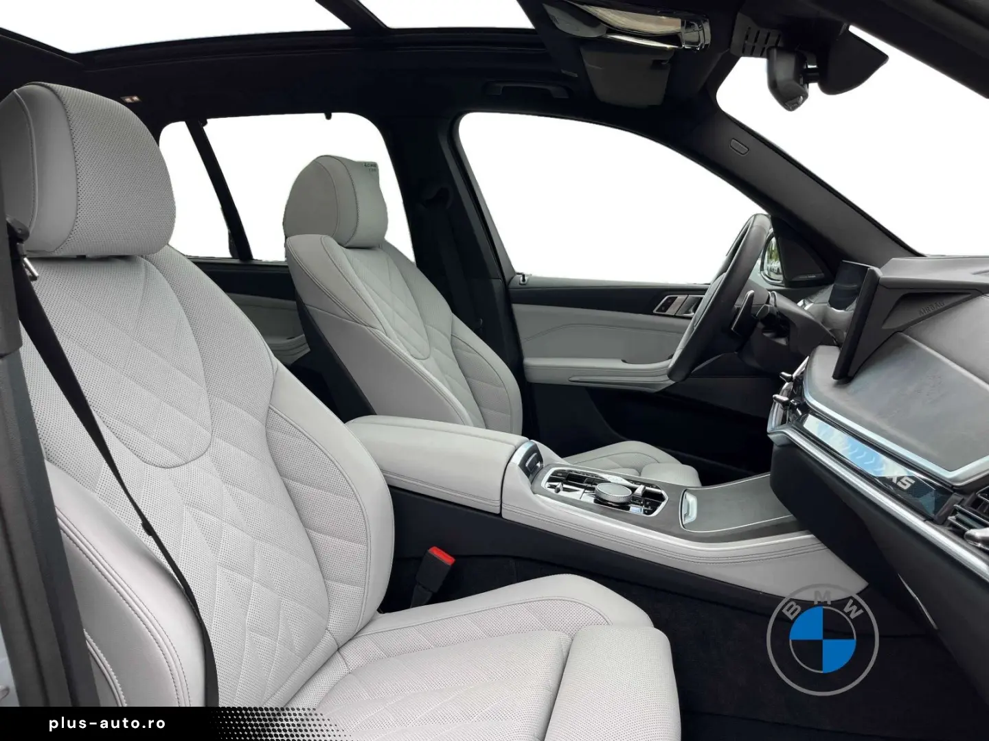 BMW X5 xDrive50e M Sport AHK DA PA Prof. Pano H K !!