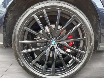 BMW X6 xDrive40d M Sportpaket Pro-Adaptives M Fahrwe