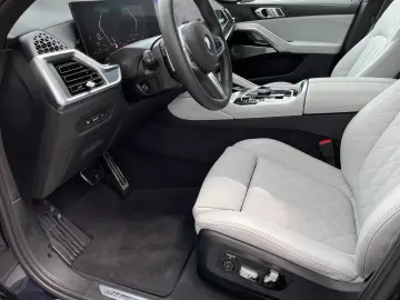 BMW X6 xDrive40d M Sportpaket Pro-Adaptives M Fahrwe