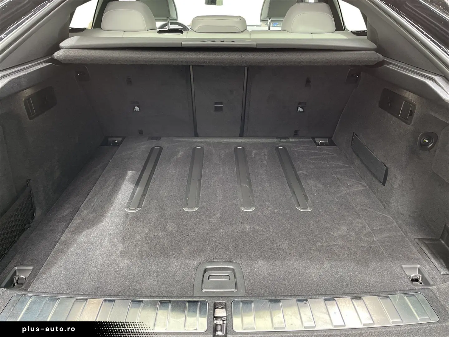 BMW X6 xDrive40d M Sportpaket Pro-Adaptives M Fahrwe