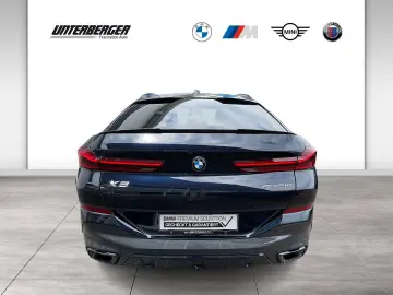 BMW X6 xDrive40d M Sportpaket Pro-Adaptives M Fahrwe