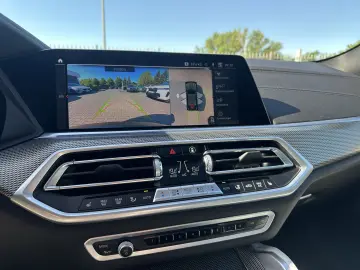 BMW X6 xDrive30d M SPORT AHK PANO ICONIC GLOW LASER