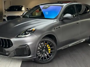 Maserati Grecale Trofeo    Finanțare Leasing