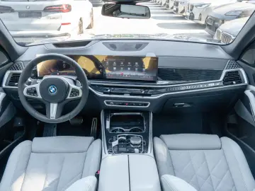 BMW X5 50e M SP.PRO.LUFTF.DR.ASS.PANO.H K.360
