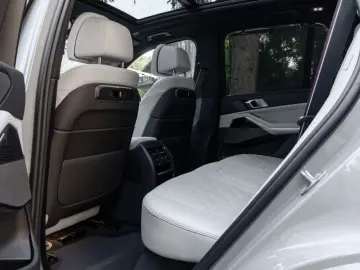 BMW X5 50e M SP.PRO.LUFTF.DR.ASS.PANO.H K.360